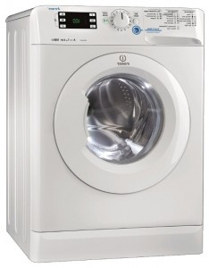 Indesit NWSK 61051 洗衣机 照片, 特点
